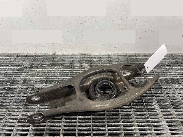 bontott BMW 3 E90 Jobb hátsó Alsó Lengőkar