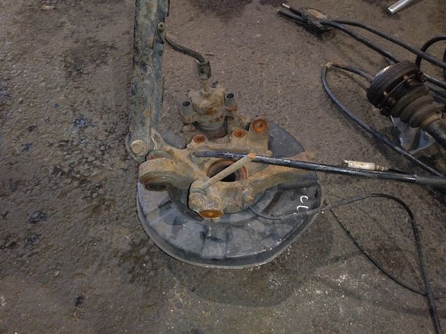 bontott BMW 3 E90 Jobb hátsó Csonkállvány Kerékaggyal