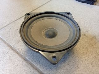 bontott BMW 3 E90 Jobb hátsó Hangszóró