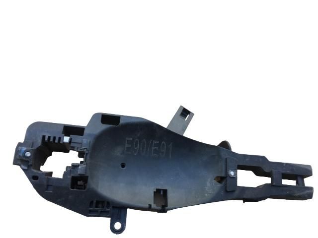 bontott BMW 3 E90 Jobb hátsó Külső Kilincsfészek