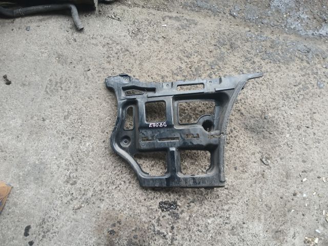 bontott BMW 3 E90 Jobb hátsó Oldal Lökhárító Tartó (Műanyag)