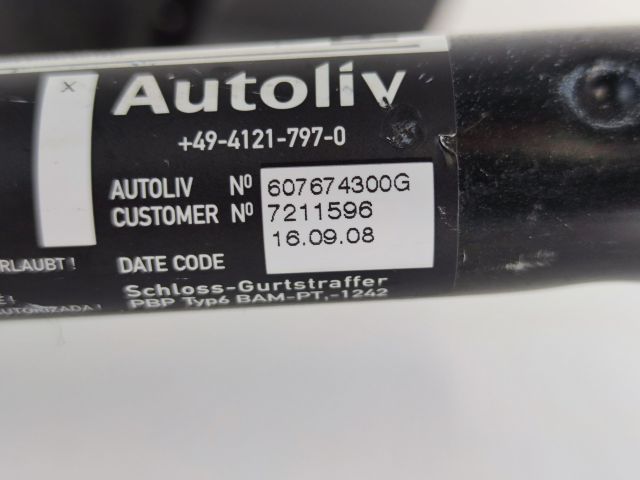 bontott BMW 3 E90 Jobb hátsó Övfeszítő