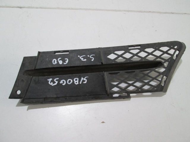 bontott BMW 3 E90 Jobb Ködfényszóró Lámpakeret