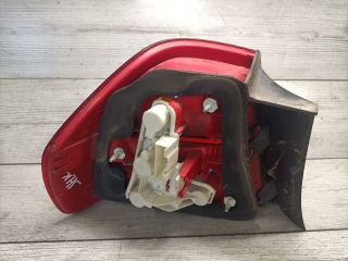 bontott BMW 3 E90 Jobb Külső Hátsó Lámpa