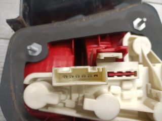 bontott BMW 3 E90 Jobb Külső Hátsó Lámpa