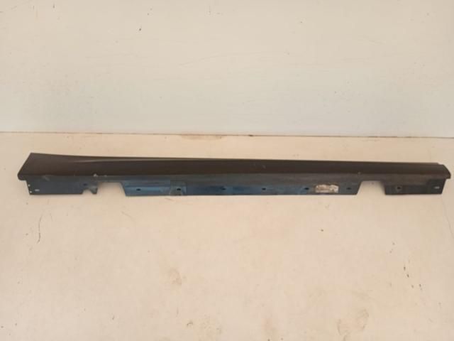 bontott BMW 3 E90 Jobb Küszöb