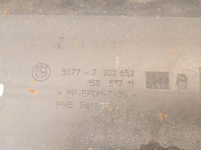 bontott BMW 3 E90 Jobb Küszöb