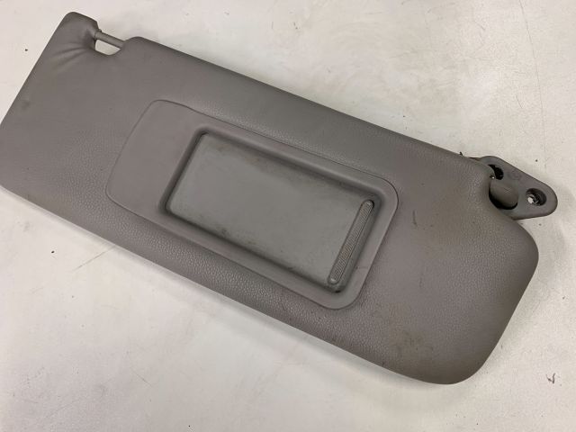 bontott BMW 3 E90 Jobb Napellenző