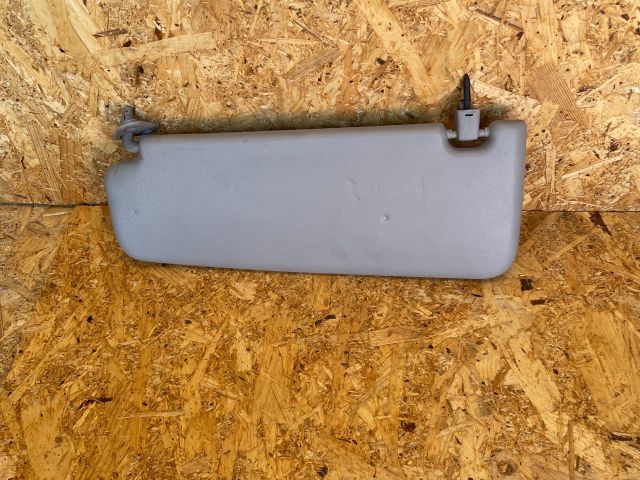 bontott BMW 3 E90 Jobb Napellenző