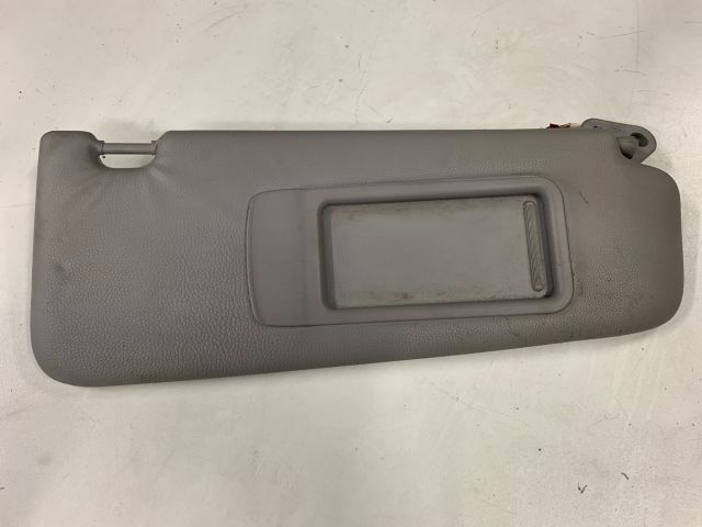 bontott BMW 3 E90 Jobb Napellenző