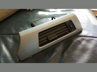 bontott BMW 3 E90 Jobb Szellőző