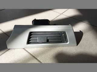 bontott BMW 3 E90 Jobb Szellőző