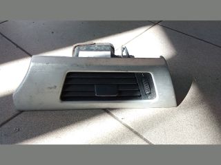 bontott BMW 3 E90 Jobb Szellőző