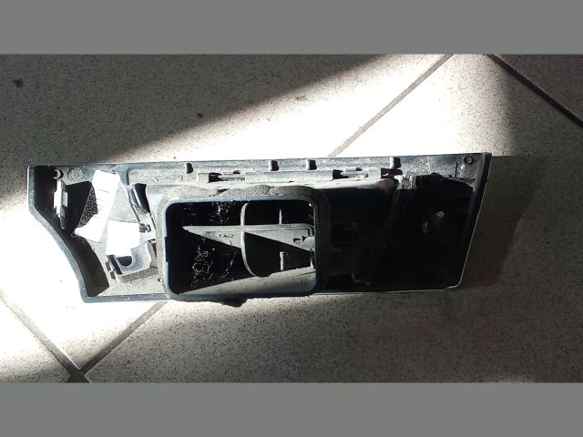 bontott BMW 3 E90 Jobb Szellőző