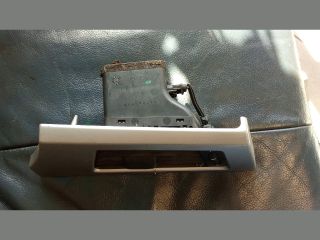 bontott BMW 3 E90 Jobb Szellőző