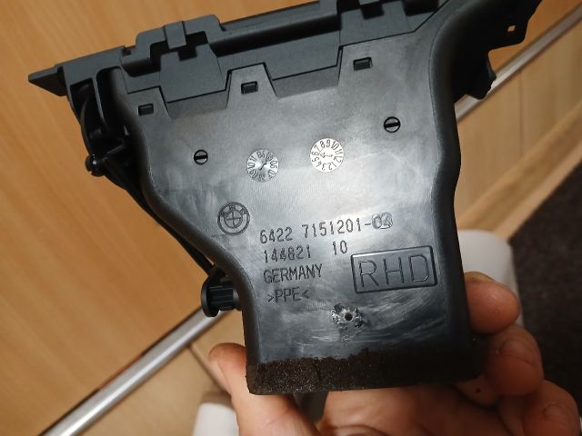 bontott BMW 3 E90 Jobb Szellőző