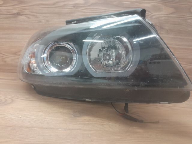 bontott BMW 3 E90 Jobb Xenon Fényszóró