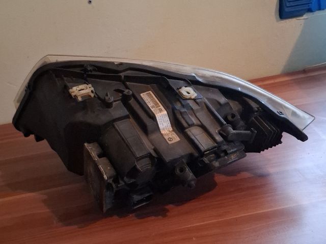 bontott BMW 3 E90 Jobb Xenon Fényszóró