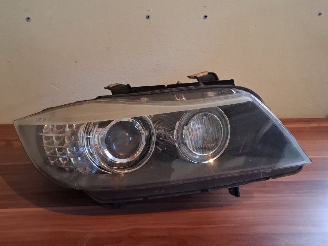 bontott BMW 3 E90 Jobb Xenon Fényszóró