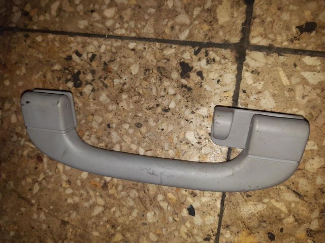 bontott BMW 3 E90 Kapaszkodó (Pozíciófüggetlen)