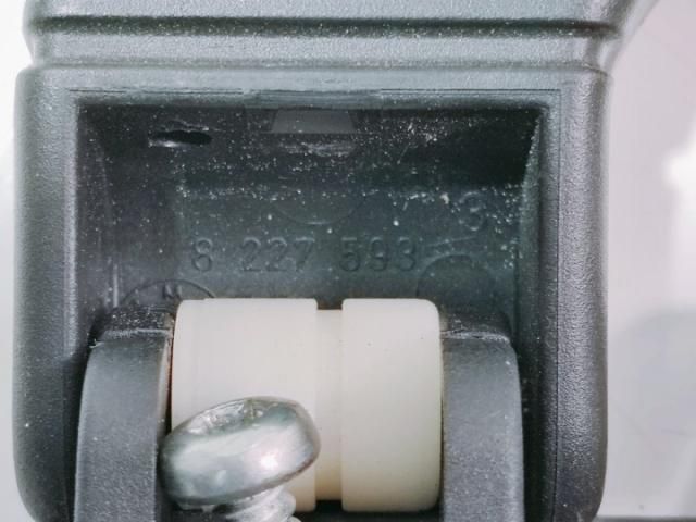 bontott BMW 3 E90 Kapaszkodó (Pozíciófüggetlen)