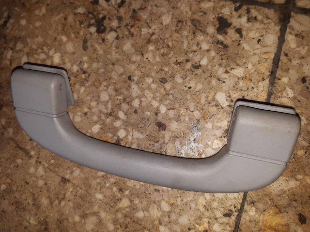 bontott BMW 3 E90 Kapaszkodó (Pozíciófüggetlen)