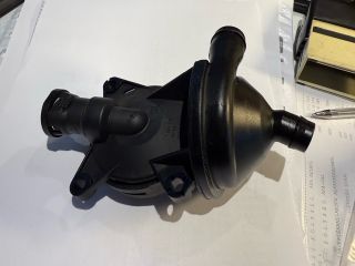 bontott BMW 3 E90 Kartergáz Visszavezető Szelep