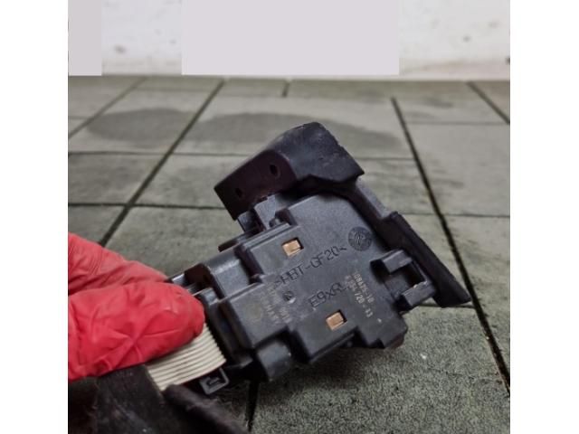 bontott BMW 3 E90 Kártyaolvasó