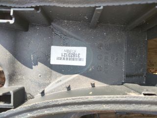 bontott BMW 3 E90 Könyöklő