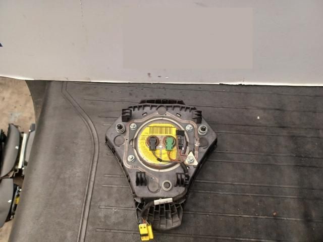 bontott BMW 3 E90 Kormánylégzsák