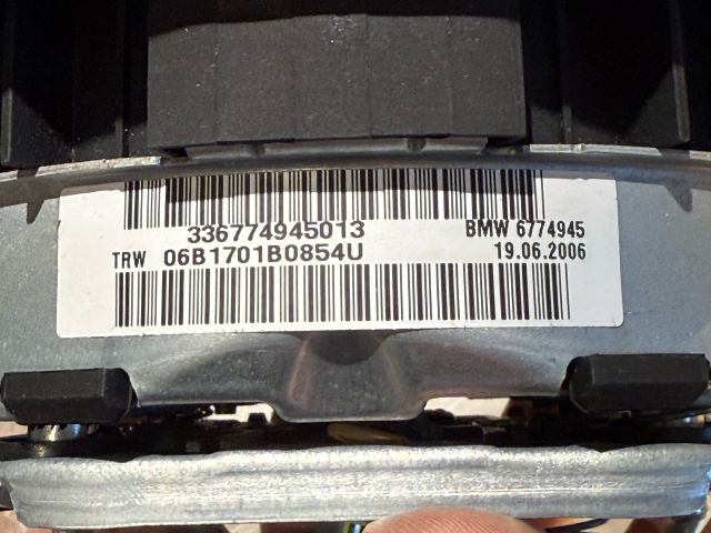 bontott BMW 3 E90 Kormánylégzsák