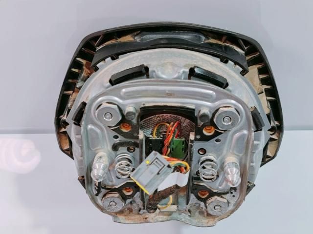 bontott BMW 3 E90 Kormánylégzsák