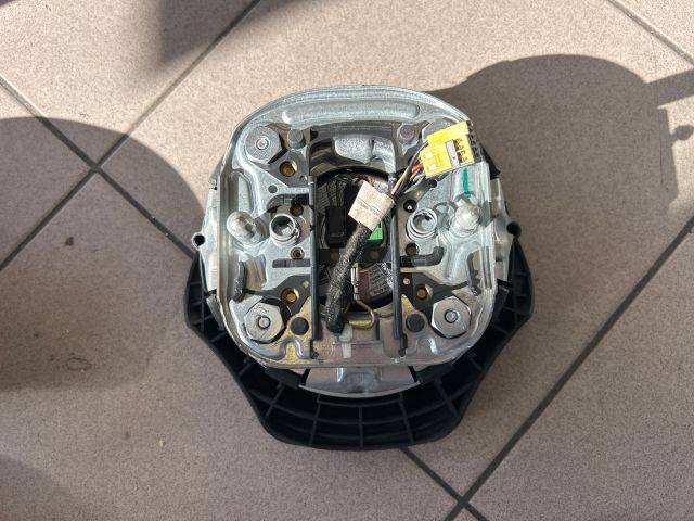 bontott BMW 3 E90 Kormánylégzsák