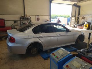 bontott BMW 3 E90 Kormánymű Szervós