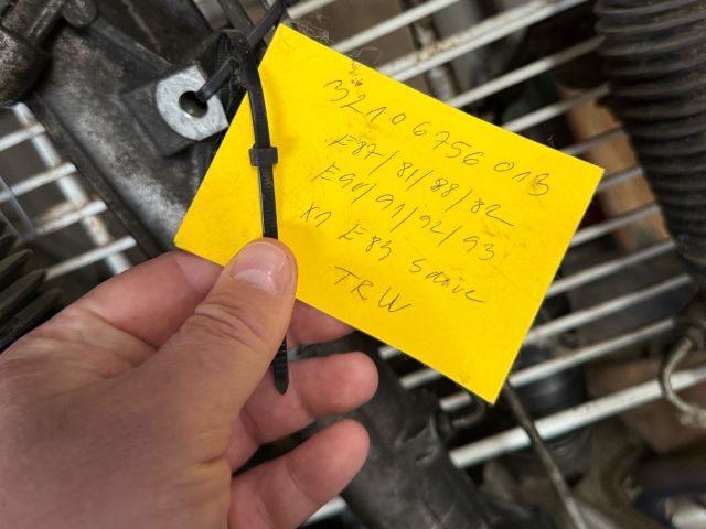 bontott BMW 3 E90 Kormánymű Szervós