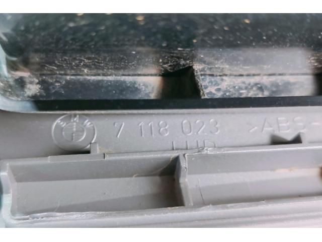 bontott BMW 3 E90 Középkonzol Keret