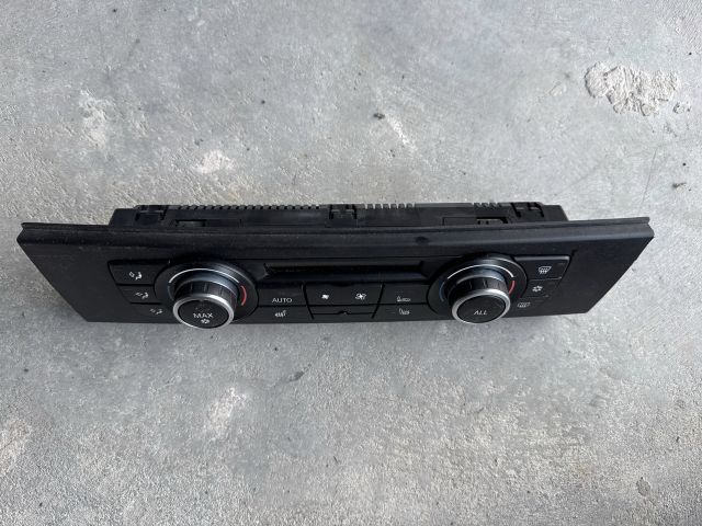 bontott BMW 3 E90 Középkonzol Vezérlő Panel