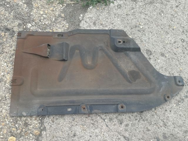 bontott BMW 3 E90 Középső Kardánbox Burkolat