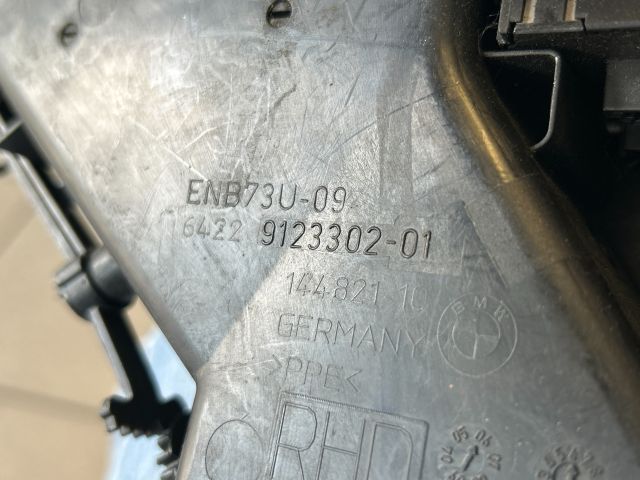 bontott BMW 3 E90 Középső Szellőző