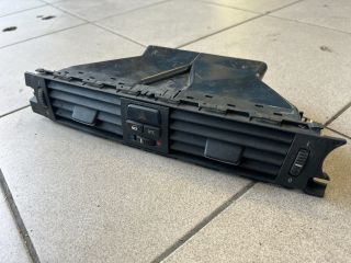 bontott BMW 3 E90 Középső Szellőző