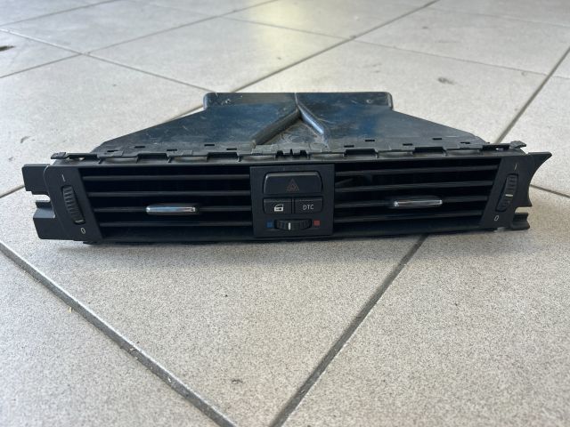 bontott BMW 3 E90 Középső Szellőző