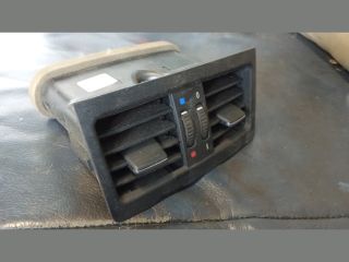 bontott BMW 3 E90 Középső Szellőző