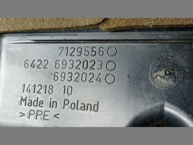 bontott BMW 3 E90 Középső Szellőző