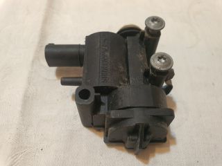 bontott BMW 3 E90 Központizár Motor Tankajtó