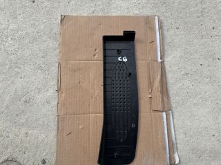 bontott BMW 3 E90 Lábtámasz Burkolat