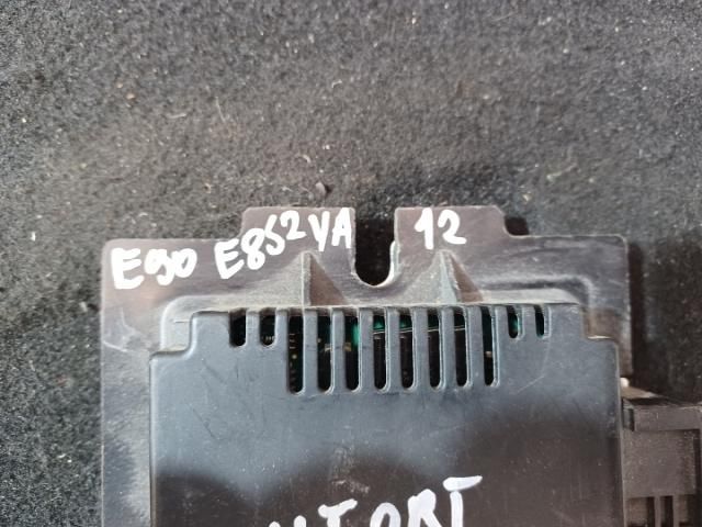 bontott BMW 3 E90 Lámpa Vezérlő