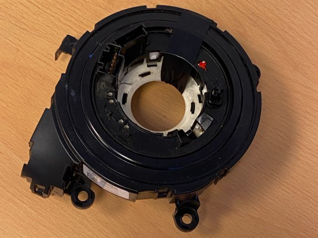 bontott BMW 3 E90 Légzsák Átvezető Szalagkábel