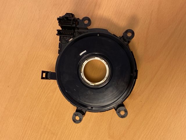 bontott BMW 3 E90 Légzsák Átvezető Szalagkábel