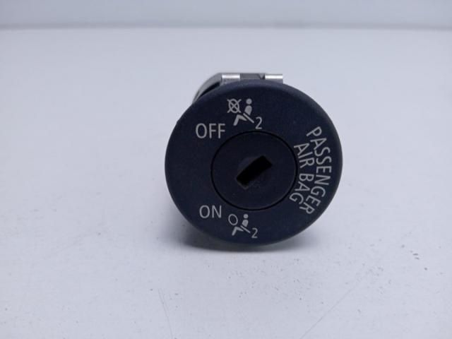 bontott BMW 3 E90 Légzsák Kapcsoló