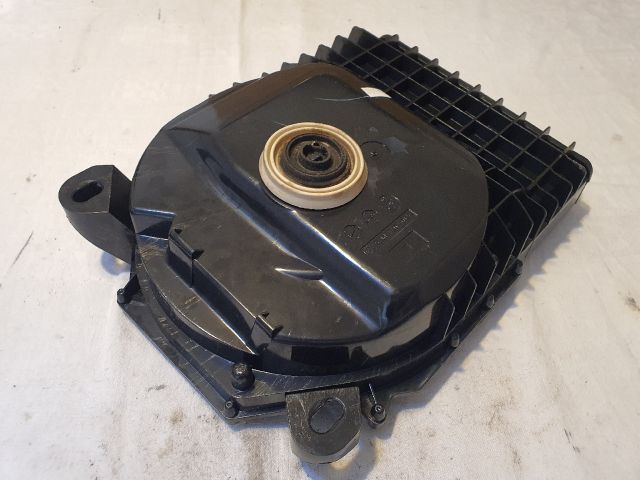 bontott BMW 3 E90 Mélynyomó Hangszóró